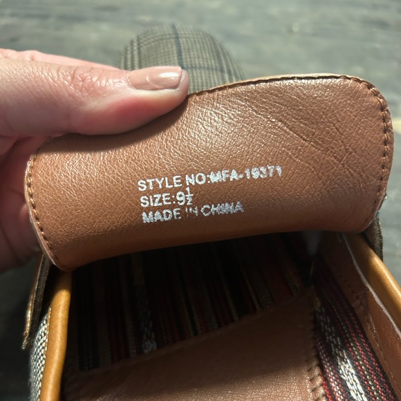 Men’s Ferro Aldo Loafers 9.5 - Picture 5 of 6